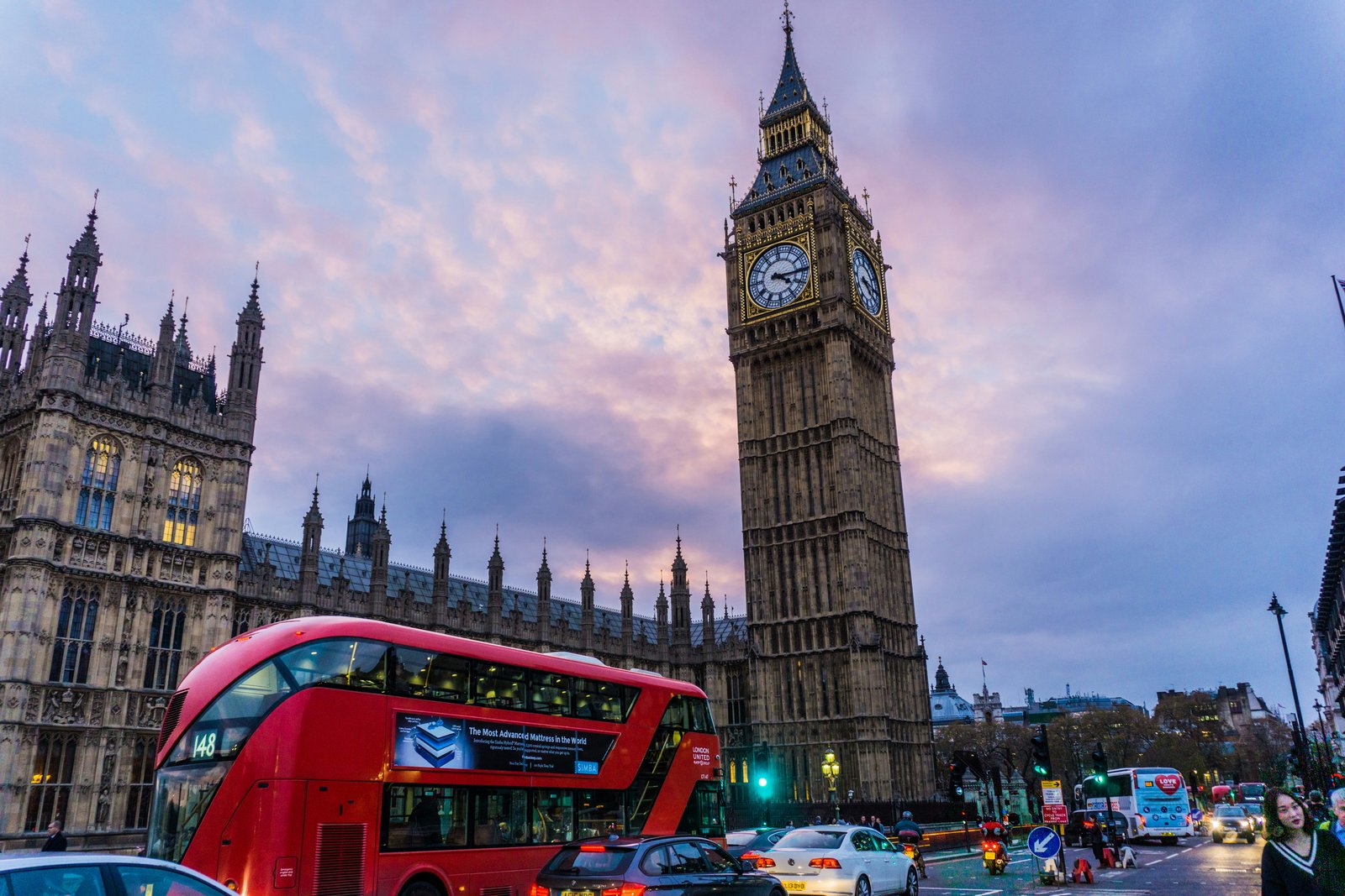 Lucas Davies IP8ElEhqHeY Unsplash - Travel & Tour Media
