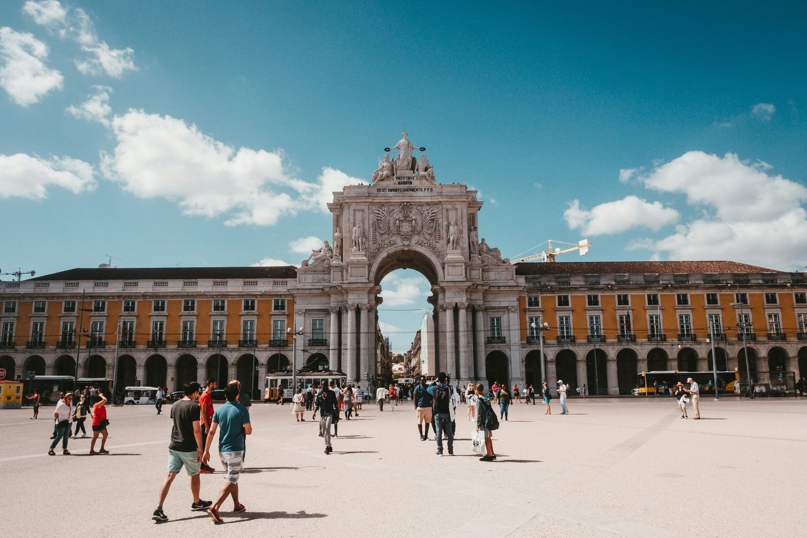 Claudio Schwarz K3XGEoZgA0s Unsplash - Travel & Tour Media