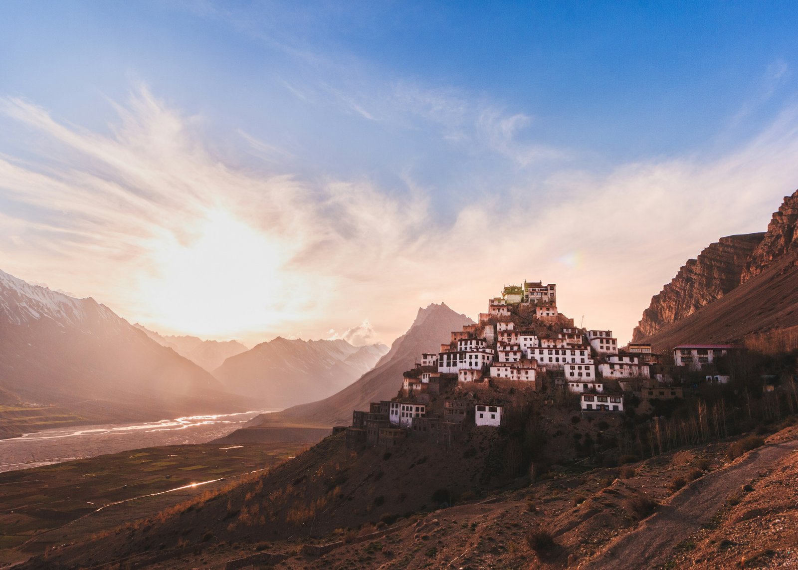 Vivek Kumar 7k1IKQZikSc Unsplash - Travel & Tour Media